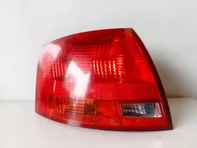 İkinci el araba yedek parçası SOL KUYRUK LAMBASI için AUDI A4 BERLINA (8E)  OEM IAM referansları 8E9945095C  