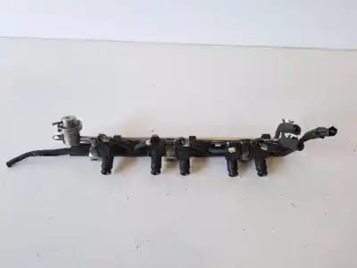 Piesă de schimb auto la mâna a doua Rampa Injector pentru SEAT TOLEDO (1M2) 2.3 VR5 CAT (AGZ) Referințe OEM IAM 071133317A  