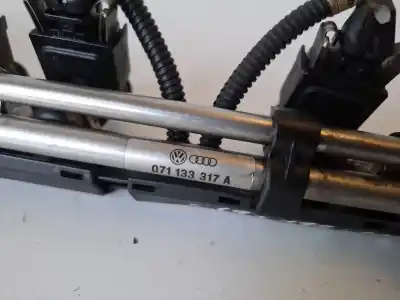 Pezzo di ricambio per auto di seconda mano rampa iniettori per seat toledo (1m2) 2.3 vr5 cat (agz) riferimenti oem iam 071133317a  