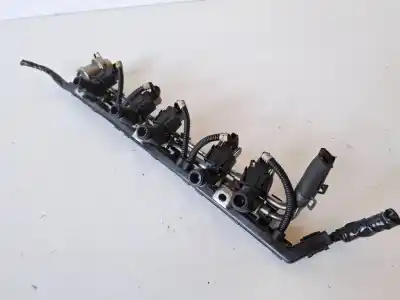 Pezzo di ricambio per auto di seconda mano rampa iniettori per seat toledo (1m2) 2.3 vr5 cat (agz) riferimenti oem iam 071133317a  