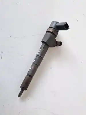 Second-hand car spare part Injector for OPEL INSIGNIA BERLINA A20DT OEM IAM references 0445110423  