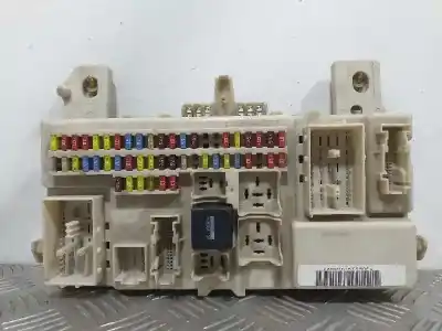 Peça sobressalente para automóvel em segunda mão caixa de fusíveis e relés por ford focus berlina (cap) ghia referências oem iam 1342982