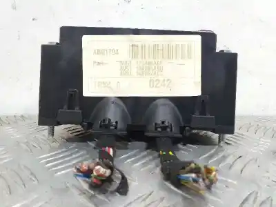 Second-hand car spare part fuse box unit for ford fiesta (cb1) titanium oem iam references 8v5t14a005  