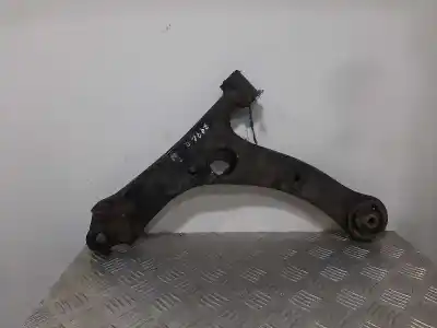 Second-hand car spare part front left lower suspension arm for toyota corolla (_e12_) 2.0 d-4d (cde120_) oem iam references 9011914086