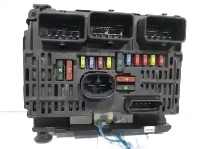 Pièce détachée automobile d'occasion boitier fusible bsm pour peugeot 407 st confort références oem iam 9656086080 bsm-l01-00 s118983001
