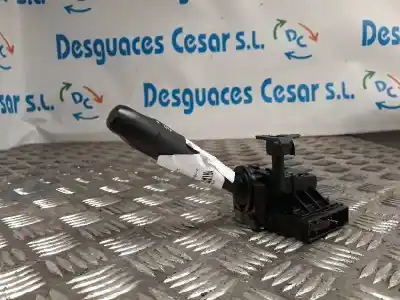 Peça sobressalente para automóvel em segunda mão comandos de alavanca por kia rio ii (jb) 1.5 crdi referências oem iam 934101g000