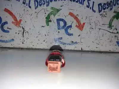 Peça sobressalente para automóvel em segunda mão interruptor 4 piscas - emergência por citroen c3 (09.2009->) 1.4 hdi 70 referências oem iam 