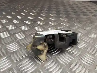 Pezzo di ricambio per auto di seconda mano serratura porta anteriore sinistra per fiat bravo i (182_) 1.6 16v (182.ab) riferimenti oem iam 0046766606  