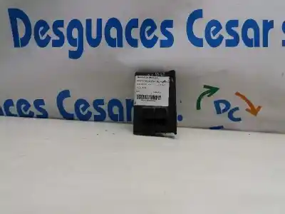 Автозапчастина б/у передні вікний вмикач для audi a4 b5 avant (8d5) 1.8 посилання на oem iam   