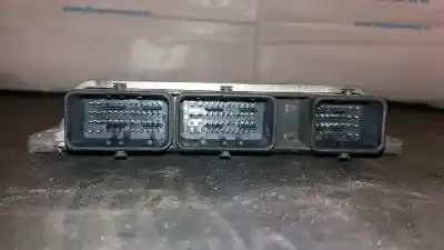 Peça sobressalente para automóvel em segunda mão CENTRALINA DE MOTOR UCE por RENAULT MEGANE II BERLINA 3P  Referências OEM IAM 8200321263  