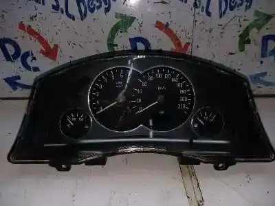 İkinci el araba yedek parçası ENSTRÜMAN PANELI için OPEL MERIVA  OEM IAM referansları 87001437  88311302