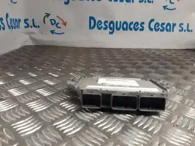 Peça sobressalente para automóvel em segunda mão CENTRALINA DE MOTOR UCE por RENAULT MEGANE II BERLINA 3P  Referências OEM IAM 8200321263  