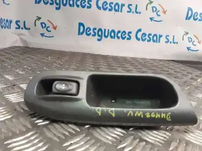 Автозапчасти б/у выключатель переднего правого окна за renault scenic (ja..) 1.9 dti diesel cat ссылки oem iam 7700432962