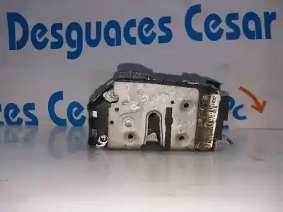 Peça sobressalente para automóvel em segunda mão fechadura da porta traseira esquerda por dodge caliber s referências oem iam 