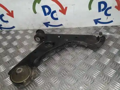 Автозапчастина б/у передній правий нижний рычаг підвіски для opel corsa d catch me посилання на oem iam 5352038