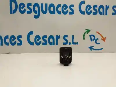 Second-hand car spare part right front power window switch for opel combo familiar oem iam references   