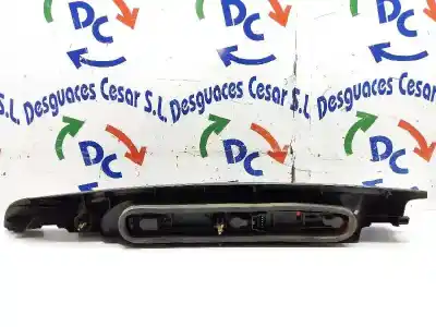 Pezzo di ricambio per auto di seconda mano lampada posteriore sinistra per renault kangoo furgón compact comfort riferimenti oem iam   