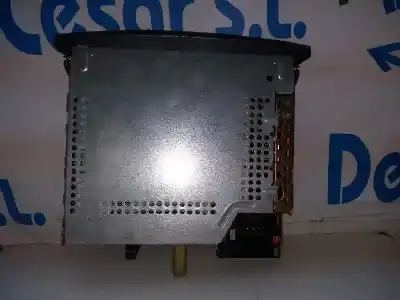 Second-hand car spare part audio system / radio cd for renault scenic ii authentique oem iam references   