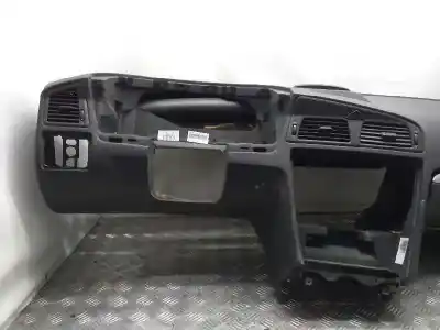 Second-hand car spare part dashboard for volvo xc70 d5 awd kinetic oem iam references   