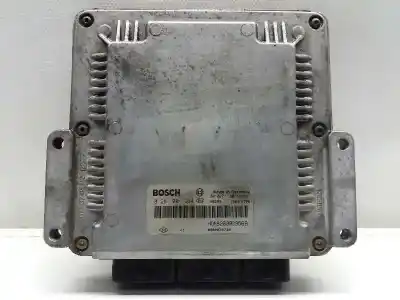 Peça sobressalente para automóvel em segunda mão CENTRALINA DE MOTOR UCE por RENAULT MEGANE I SCENIC (JA0)  Referências OEM IAM 0281001934  HOM 8200039569