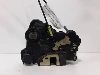 Second-hand car spare part left front door lock for toyota corolla (_e12_) 2.0 d-4d (cde120_) oem iam references 