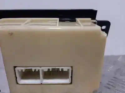 Second-hand car spare part heating / air conditioning control panel for mazda premacy (cp) td active oem iam references   