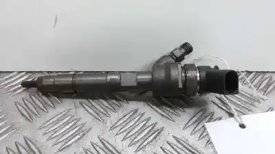 Second-hand car spare part injector for bmw serie 1 berlina (e81/e87) 118d oem iam references 