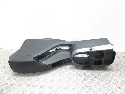 Автозапчастина б/у центральний подлокник для seat altea xl (5p5) family посилання на oem iam 5p0864251d  