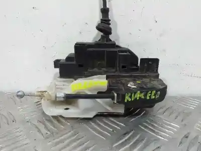 Second-hand car spare part front right door lock for kia cee´d concept oem iam references   