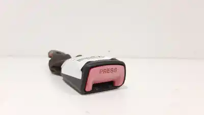 Pièce détachée automobile d'occasion boucle de ceinture de sécurité arrière centrale pour suzuki ignis rm (mh) básico références oem iam 