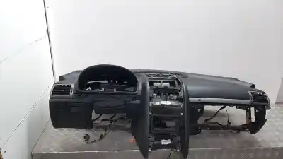 Pezzo di ricambio per auto di seconda mano PANNELLO per PEUGEOT 407  Riferimenti OEM IAM 8211HW  