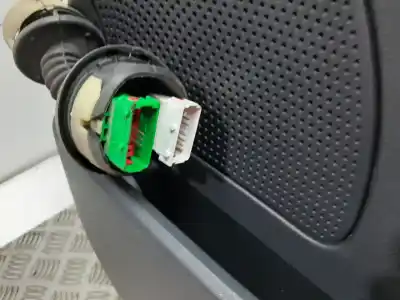 Second-hand car spare part front right door for citroen c2 vtr oem iam references 9004t0  