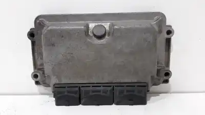 Pièce détachée automobile d'occasion CALCULATEUR MOTEUR ECU pour PEUGEOT 106 (S2)  Références OEM IAM 0281001839  9630059880