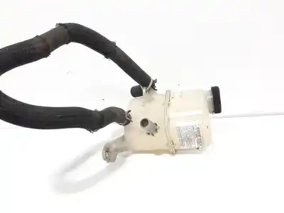 Second-hand car spare part coolant expansion tank for toyota prius (nhw30) plug-in hybrid advance oem iam references 