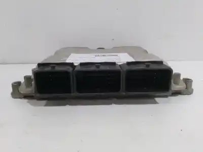 Автозапчастина б/у ЕБУ КОНТРОЛЕР ДВИГУНА для RENAULT MEGANE I CLASSIC (LA0)  Посилання на OEM IAM 0281001934 8200039569 