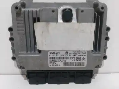 Peça sobressalente para automóvel em segunda mão centralina de motor uce por citroen c4 berlina vtr plus referências oem iam 0281011863