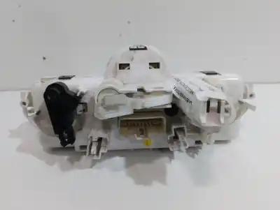 Second-hand car spare part heating / air conditioning control panel for renault clio iii authentique oem iam references 030967w  695970003