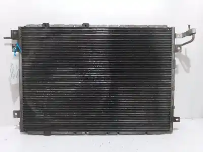 Pezzo di ricambio per auto di seconda mano CONDENSATORE / RADIATORE ARIA CONDIZIONATA per KIA SORENTO I (JC)  Riferimenti OEM IAM D301730310  