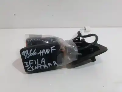 Peça sobressalente para automóvel em segunda mão chicote / encaixe cinto segurança traseiro central por kia carens ( ) drive referências oem iam 89830