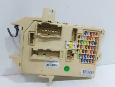 Peça sobressalente para automóvel em segunda mão caixa de fusíveis e relés por kia carens ( ) drive referências oem iam 91950a4510rp