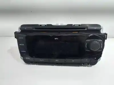 Second-hand car spare part audio system / radio cd for seat leon (1p1) reference oem iam references 1p0035153d