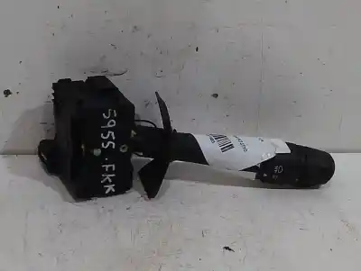 Piesă de schimb auto la mâna a doua ansamblu manete semnalizare pentru dacia logan básico referințe oem iam 8200375336  