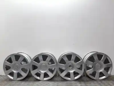 Pezzo di ricambio per auto di seconda mano Set di Cerchione in lega per SEAT ALTEA (5P1)  Riferimenti OEM IAM 5P0601025B  6.5JX16H2 ET50