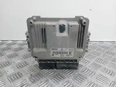 Gebrauchtes Autoersatzteil ECU-MOTORSTEUERGERÄT UCE Motorsteuergerät zum OPEL ASTRA H BERLINA  OEM-IAM-Referenzen 0281011943 55556829 
