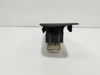 Peça sobressalente para automóvel em segunda mão botão / interruptor elevador vidro dianteiro esquerdo por toyota auris básico referências oem iam 8482002230  