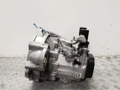 Second-hand car spare part gearbox for skoda rapid active oem iam references qxr  