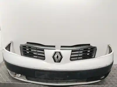 Автозапчастина б/у передній бампер для RENAULT ESPACE IV (JK0) Grand Espace Privilege Посилання на OEM IAM 8200102205  