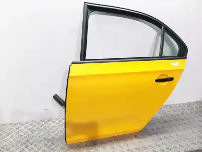 Recambio de automóvil de segunda mano de puerta trasera izquierda para seat toledo (kg3) reference referencias oem iam 5ja833051c  