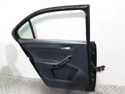 Recambio de automóvil de segunda mano de puerta trasera izquierda para seat toledo (kg3) reference referencias oem iam 5ja833051c  