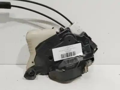 Автозапчастина б/у замок передній праві двері для toyota prius (_w3_) 1.8 hybrid (zvw3_) посилання на oem iam 6903047081  